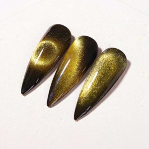 Cat Eye Gel Magnet gel Guld 8ml på nageltippar
